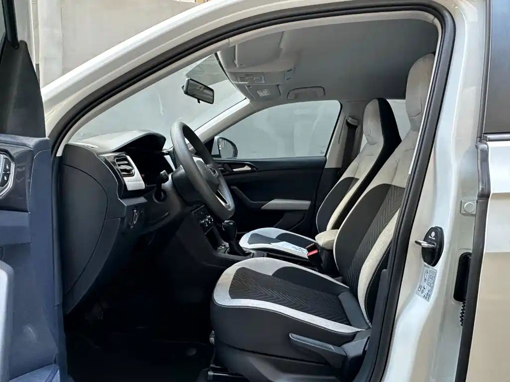 Volkswagen Tharu — миниатюра 9