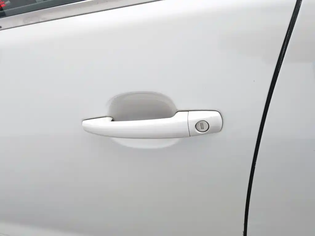 Peugeot 3008 — миниатюра 18
