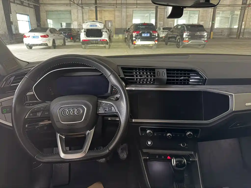 Audi Q3 — миниатюра 23