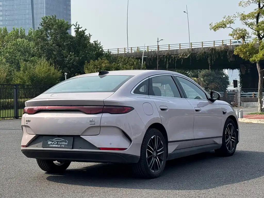 BYD Qin L — миниатюра 12