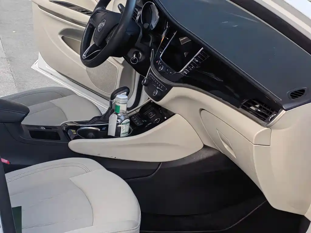 Buick Verano — миниатюра 11