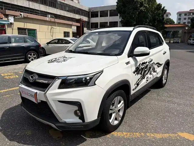 BAIC Huansu S5
