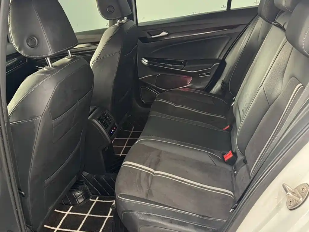 Volkswagen Golf — миниатюра 8