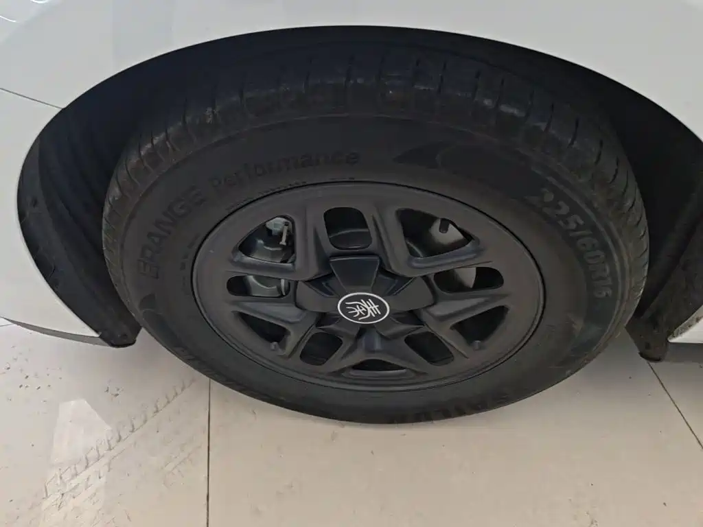 BYD Qin PLUS — миниатюра 23
