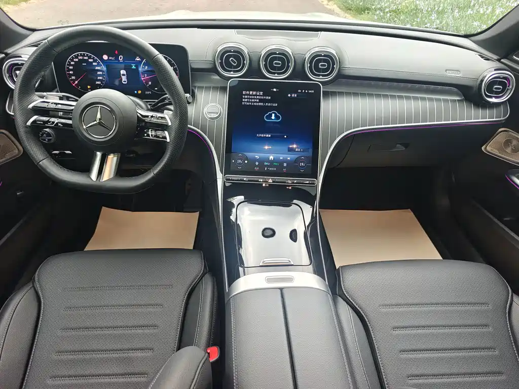 Mercedes-Benz C-Class — миниатюра 20