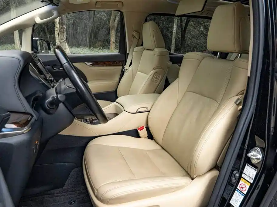 Toyota Alphard 2019 2.5L Luxury