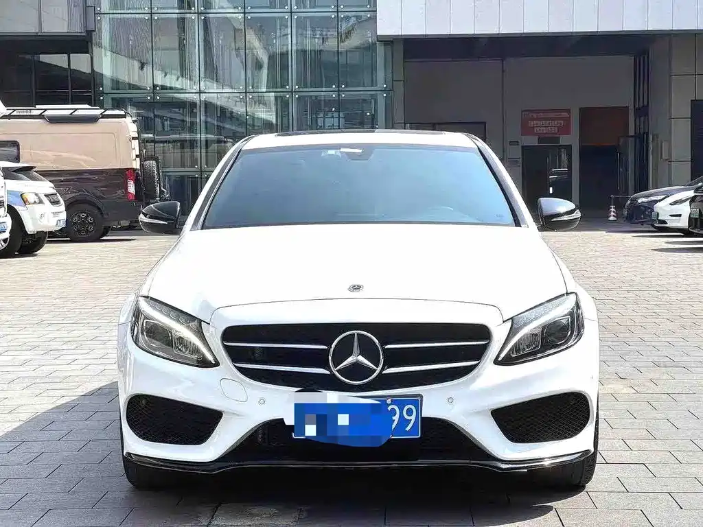 Mercedes-Benz C-Class — миниатюра 2