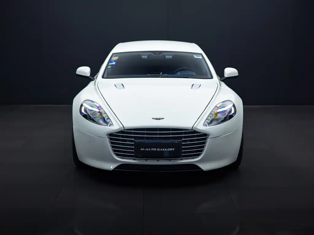 Aston Martin Rapide — миниатюра 4