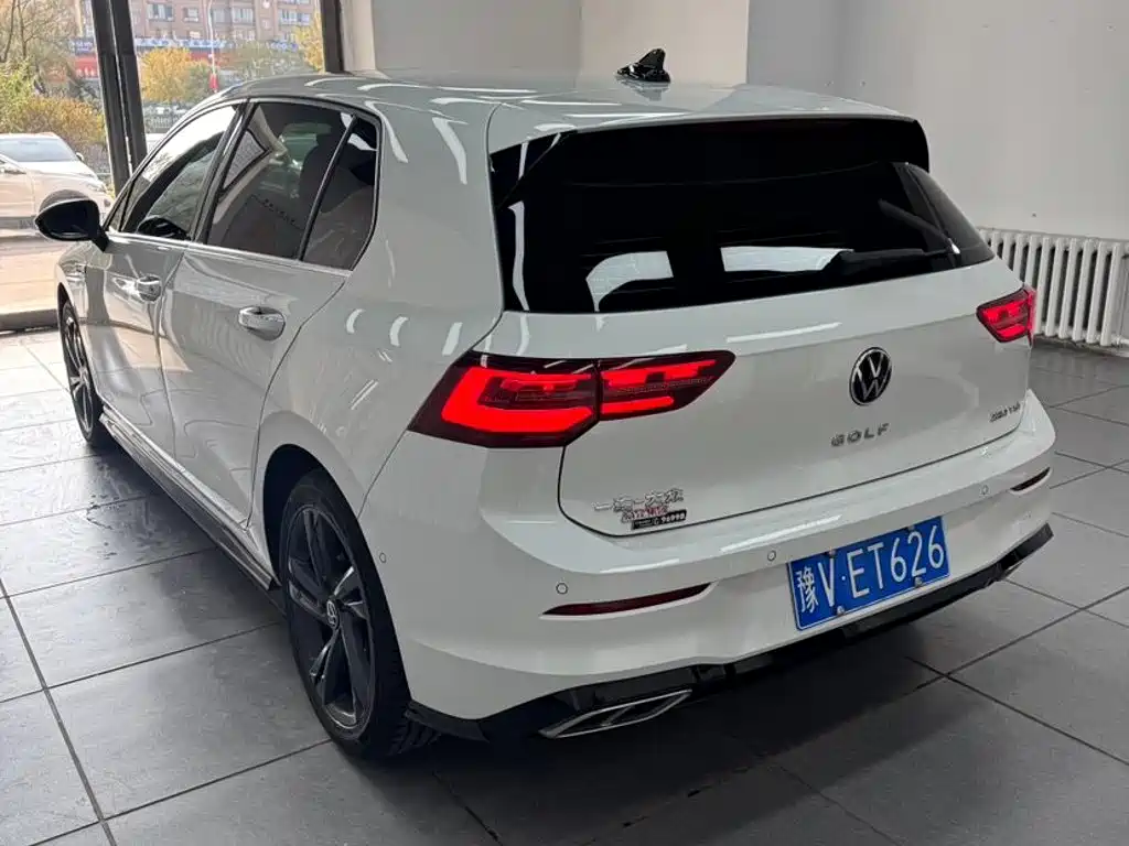 Volkswagen Golf — миниатюра 4