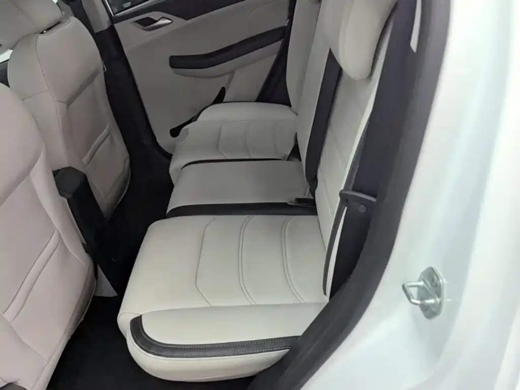 BYD Yuan Pro — миниатюра 17