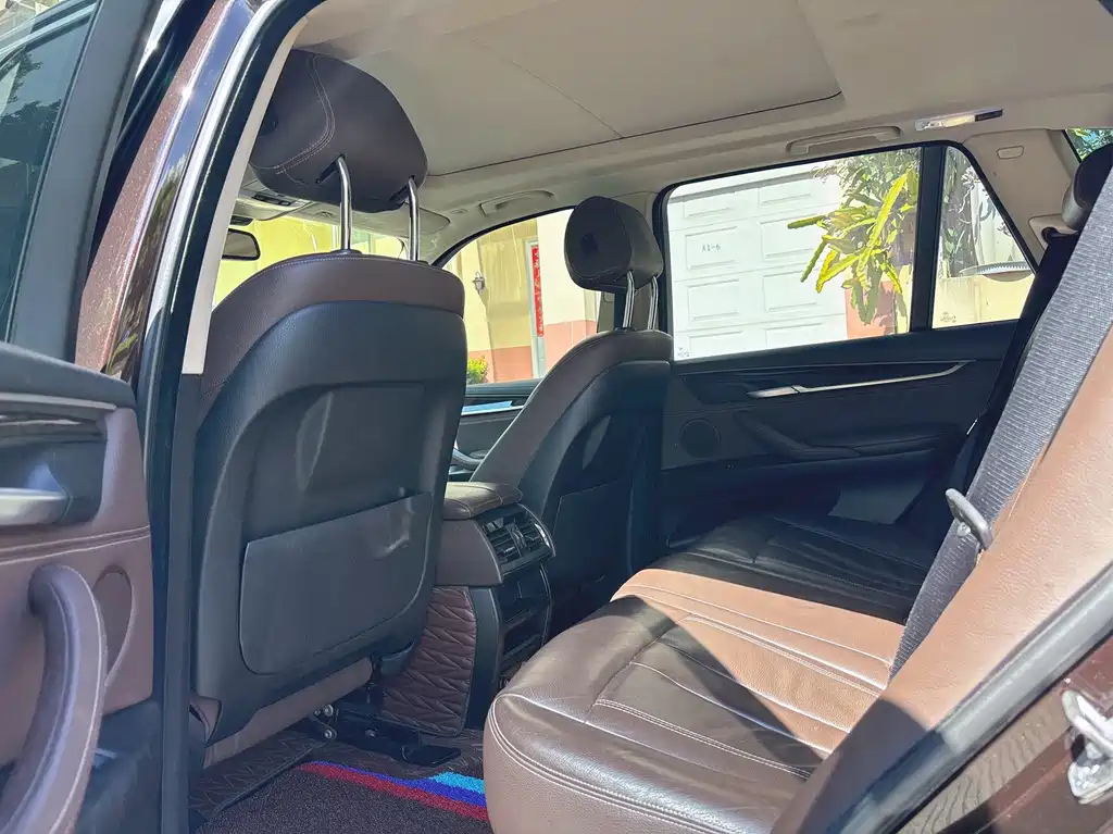 BMW X5 (Import) — миниатюра 7
