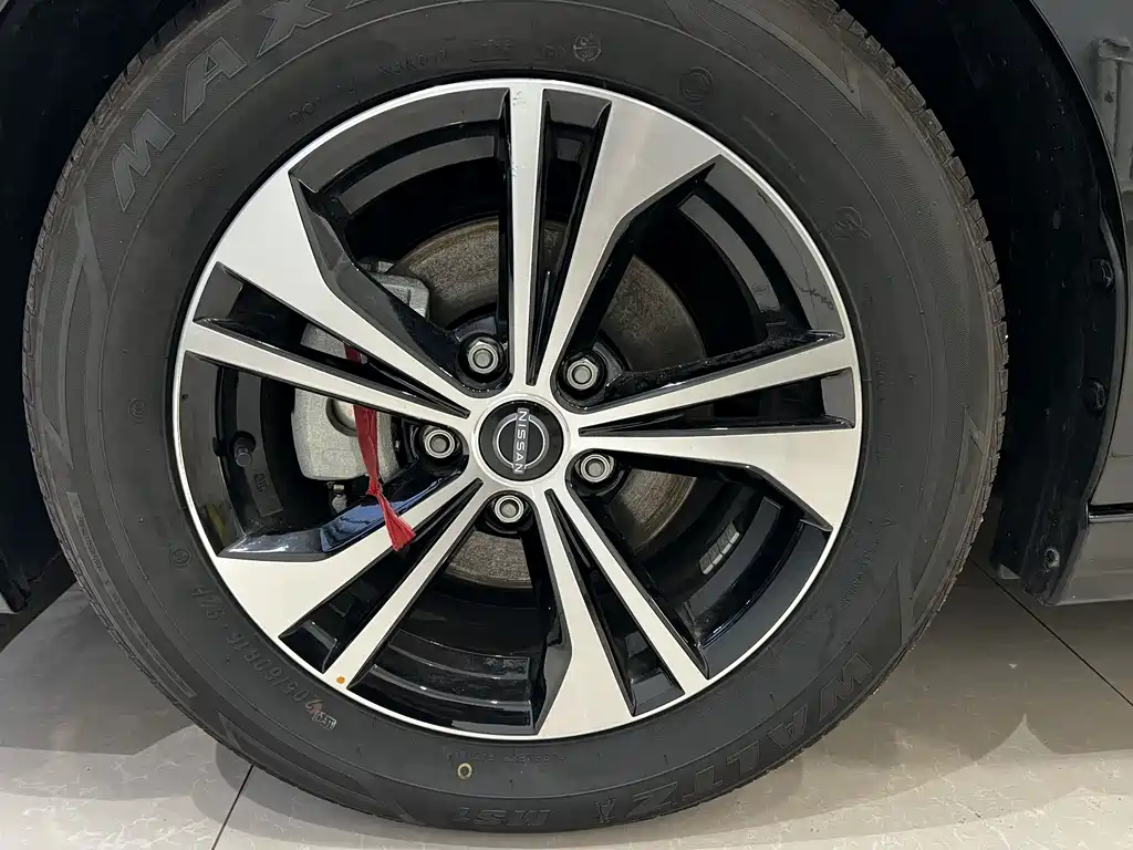 Nissan Sylphy — миниатюра 20