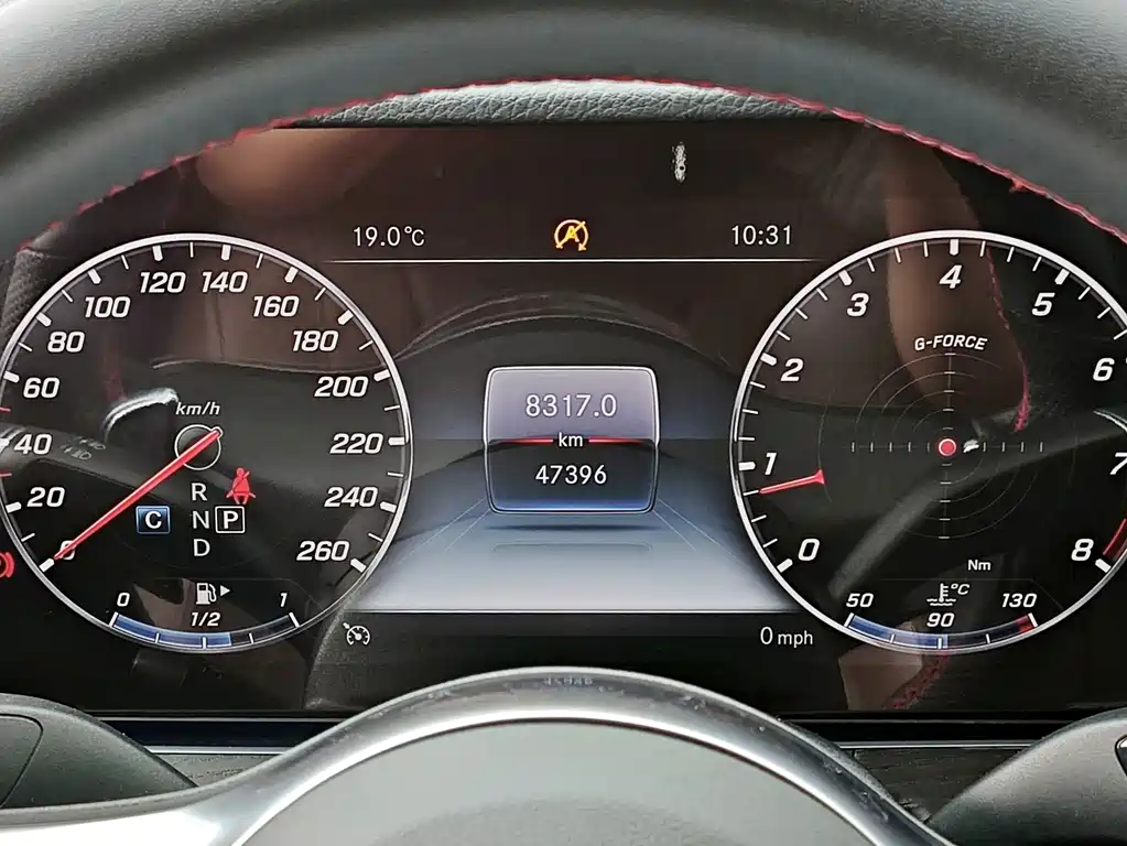 Mercedes-Benz E-Class — миниатюра 12
