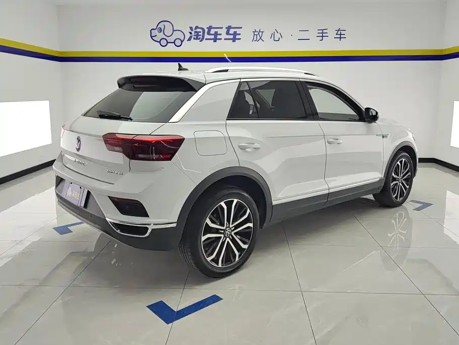 Volkswagen T-Roc — миниатюра 3