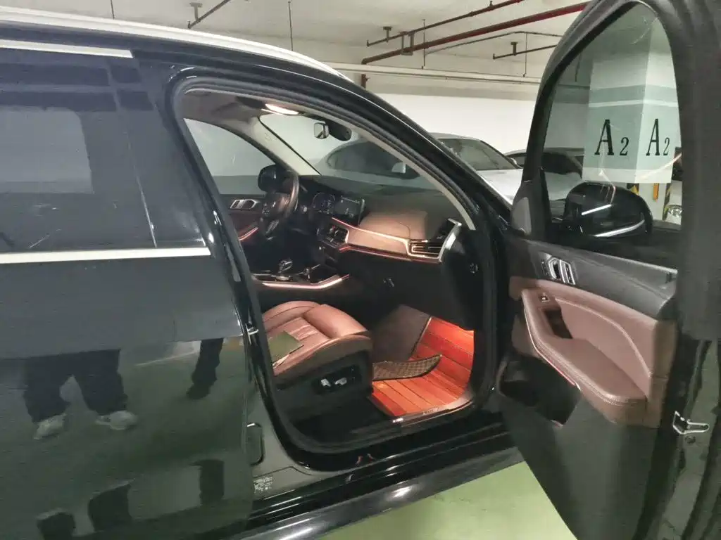 BMW X5 (Import) — миниатюра 19