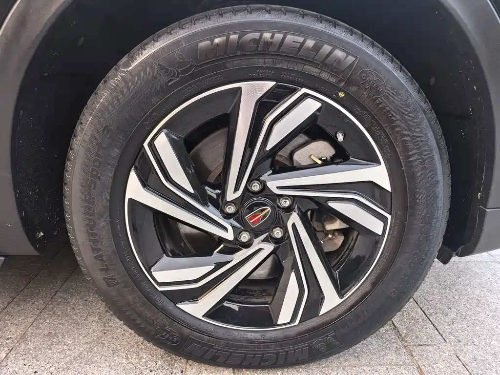 Hongqi Hongqi HS5 - фото 21