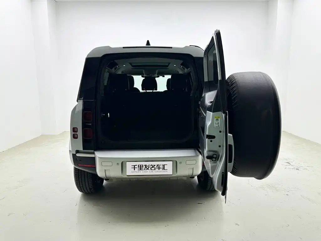 Land Rover Defender New Energy — миниатюра 9