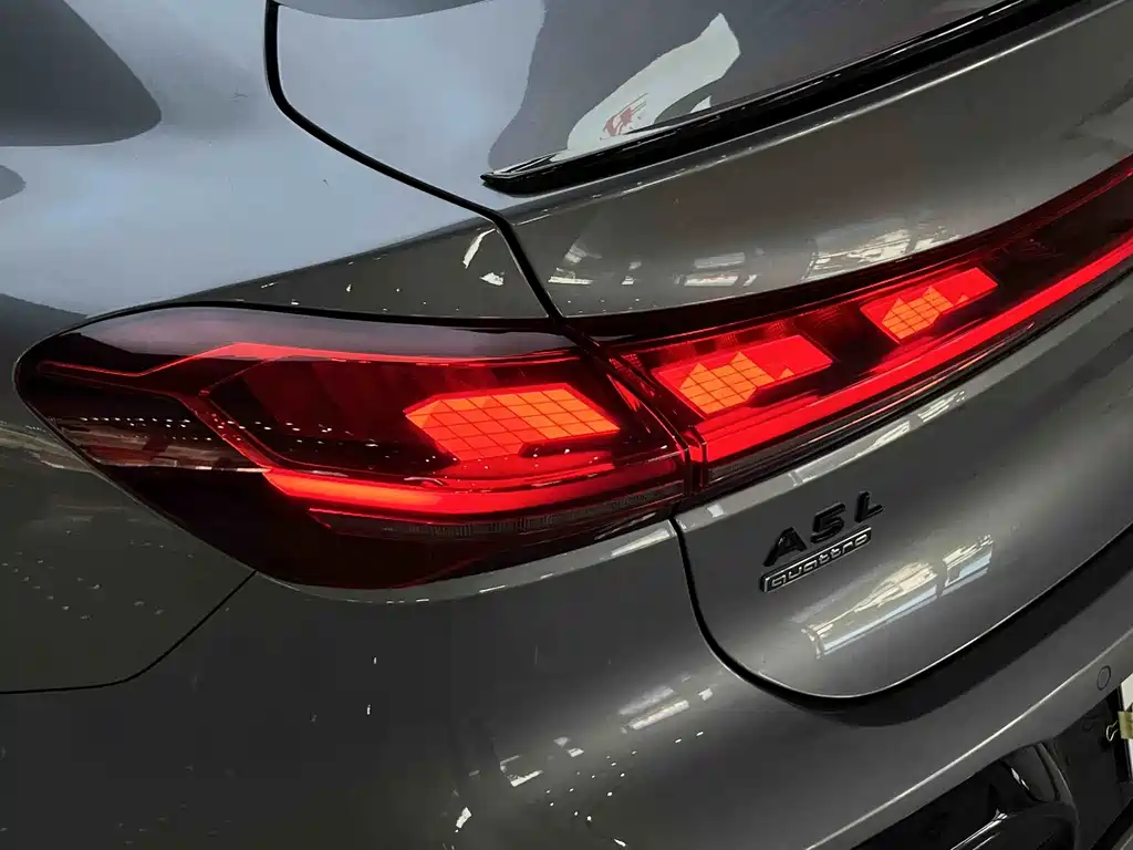 Audi A5L Sportback — миниатюра 11