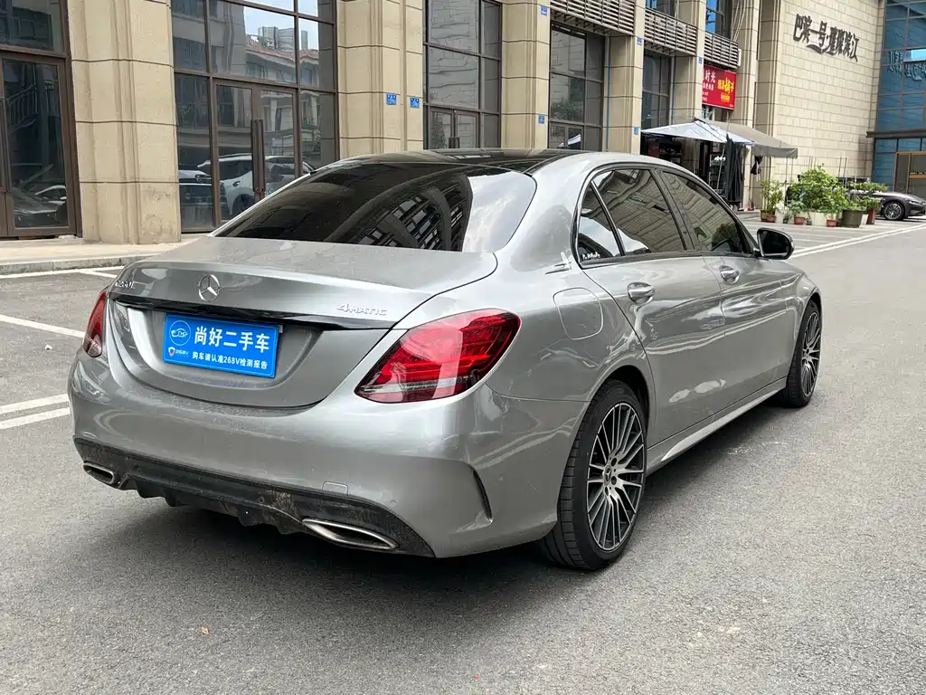 Mercedes-Benz C-Class — миниатюра 4