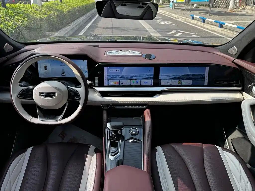 Geely Xingyue L — миниатюра 17