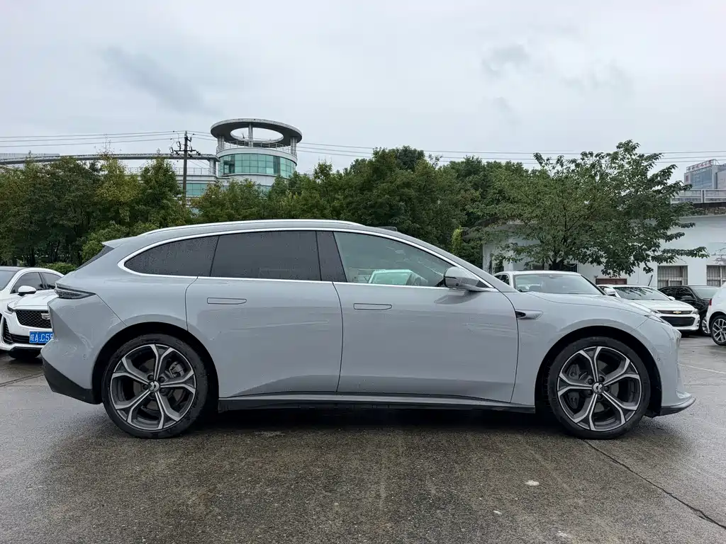 NIO ET5T — миниатюра 4
