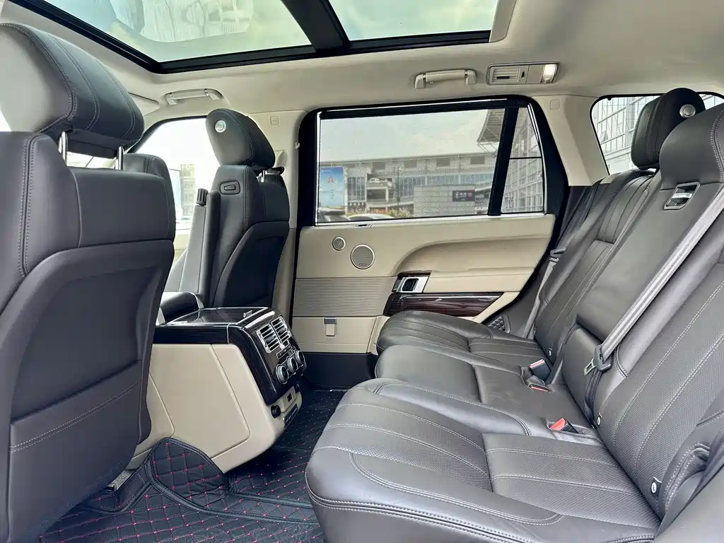 Land Rover Range Rover 2015 3.0 SC V6 Vogue SE Long Wheelbase