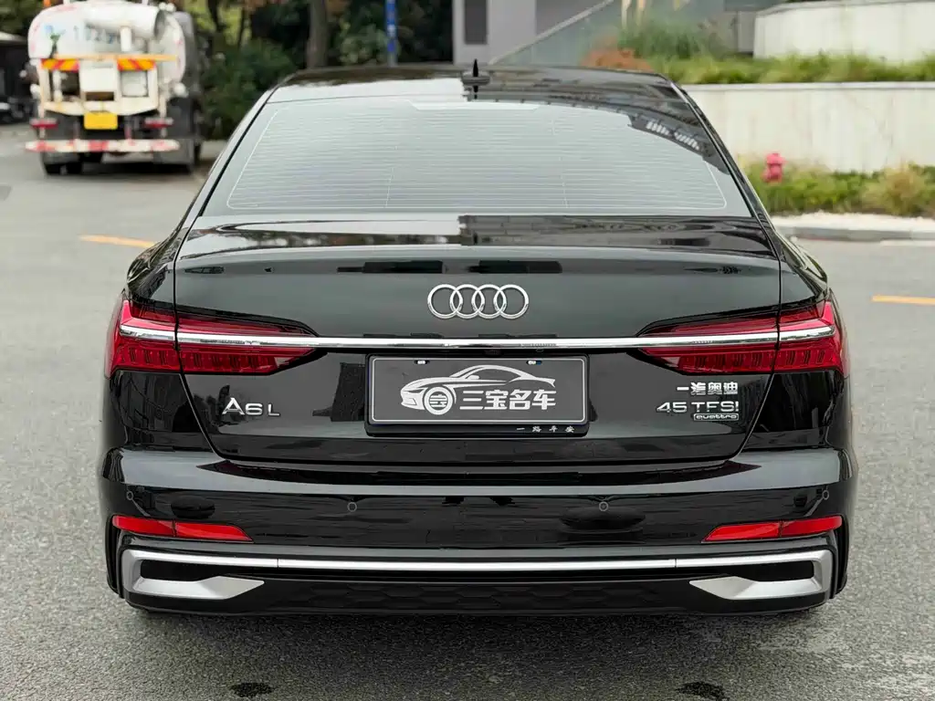 Audi A6L — миниатюра 6