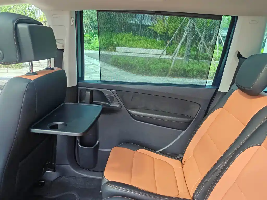 Volkswagen Sharan — миниатюра 11
