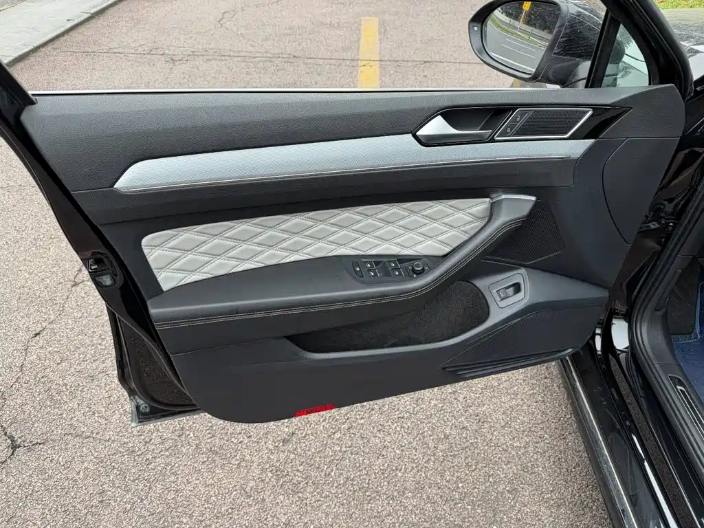 Volkswagen Magotan — миниатюра 6