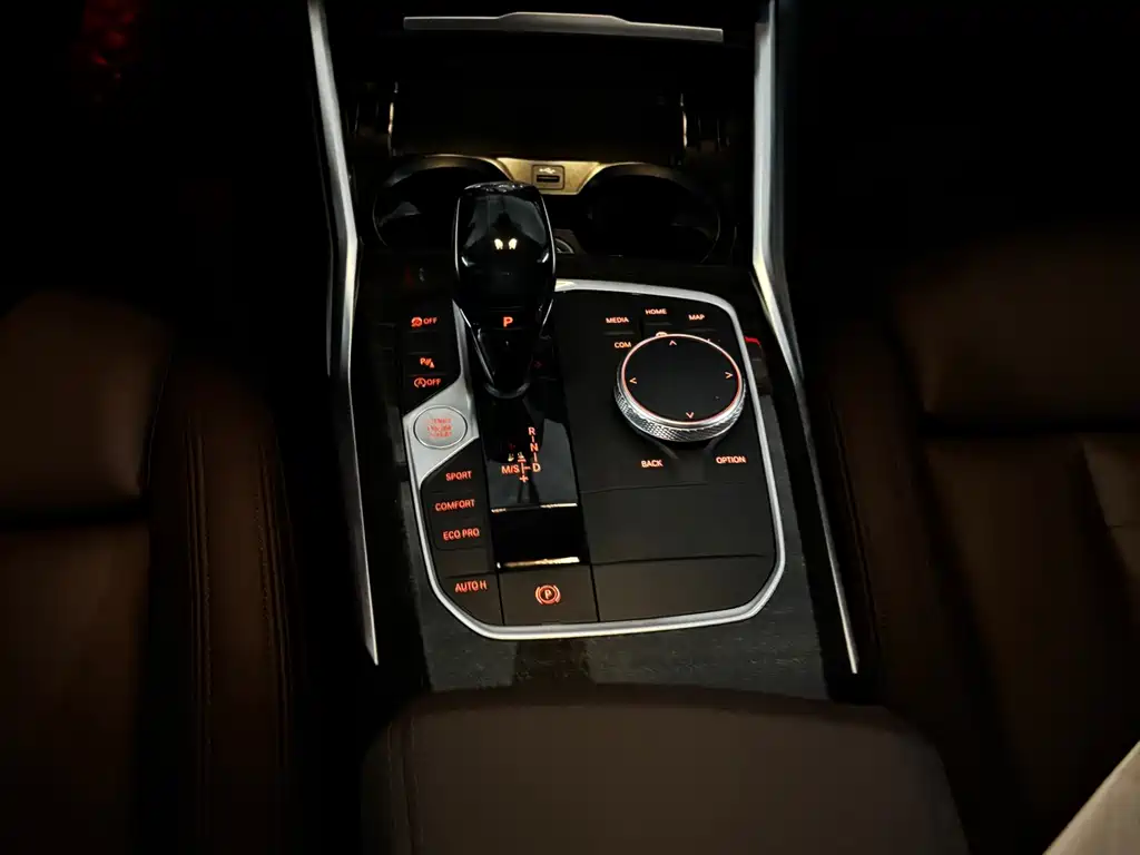 BMW 3 Series — миниатюра 6