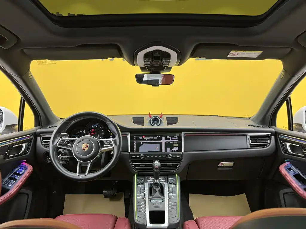 Porsche Macan — миниатюра 37