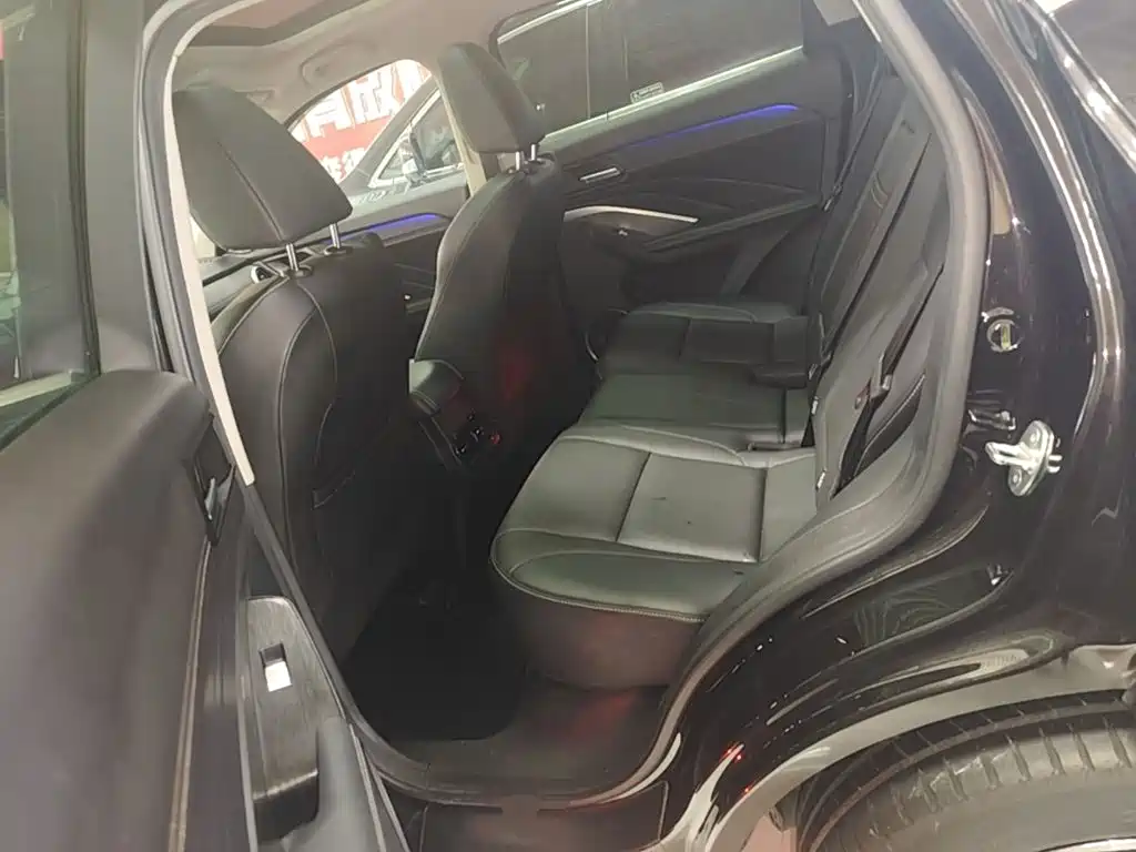 Wey Wey VV6 — миниатюра 17