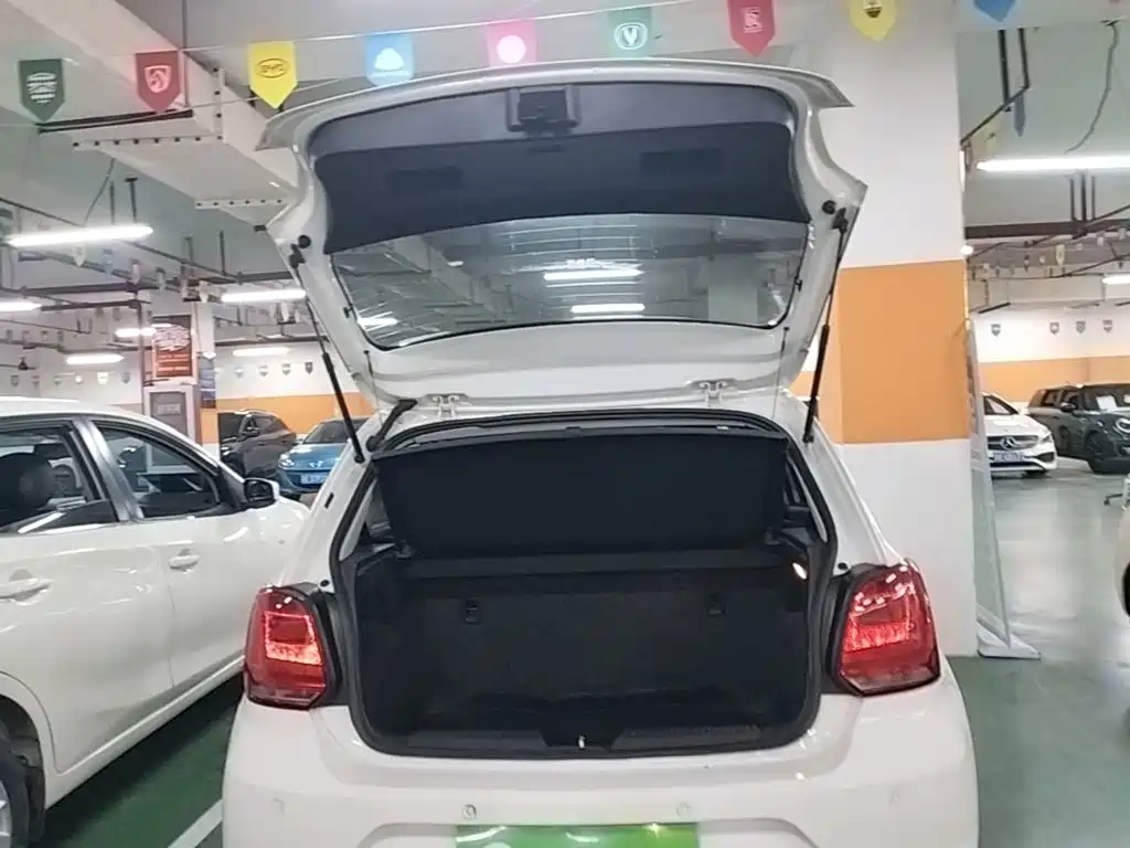 Volkswagen Polo — миниатюра 19