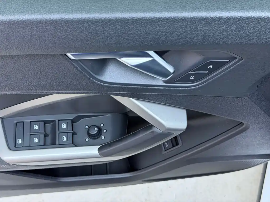 Audi Q3 — миниатюра 4