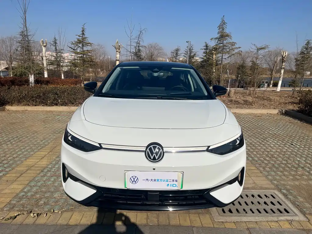 VOLKSWAGEN ID.7 VIZZION