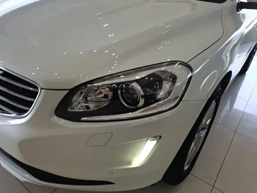 Volvo XC60 — миниатюра 24