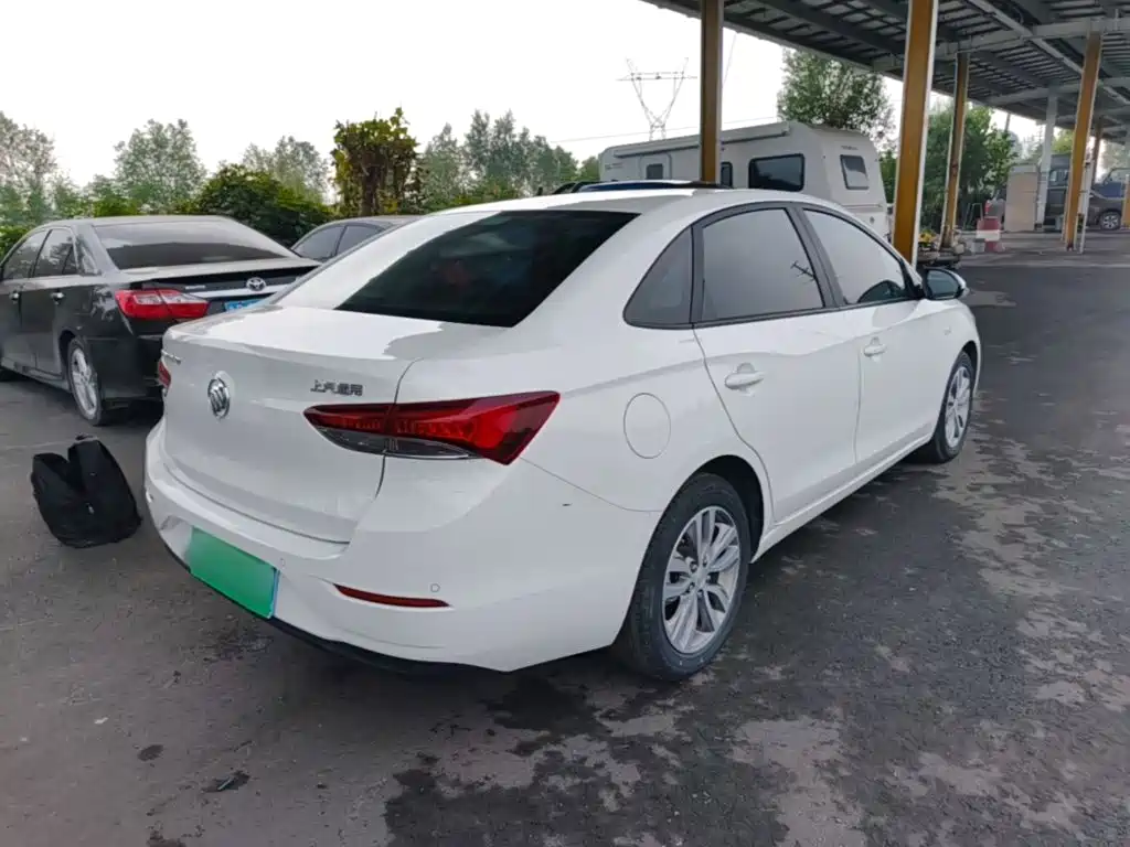 Buick Excelle — миниатюра 7