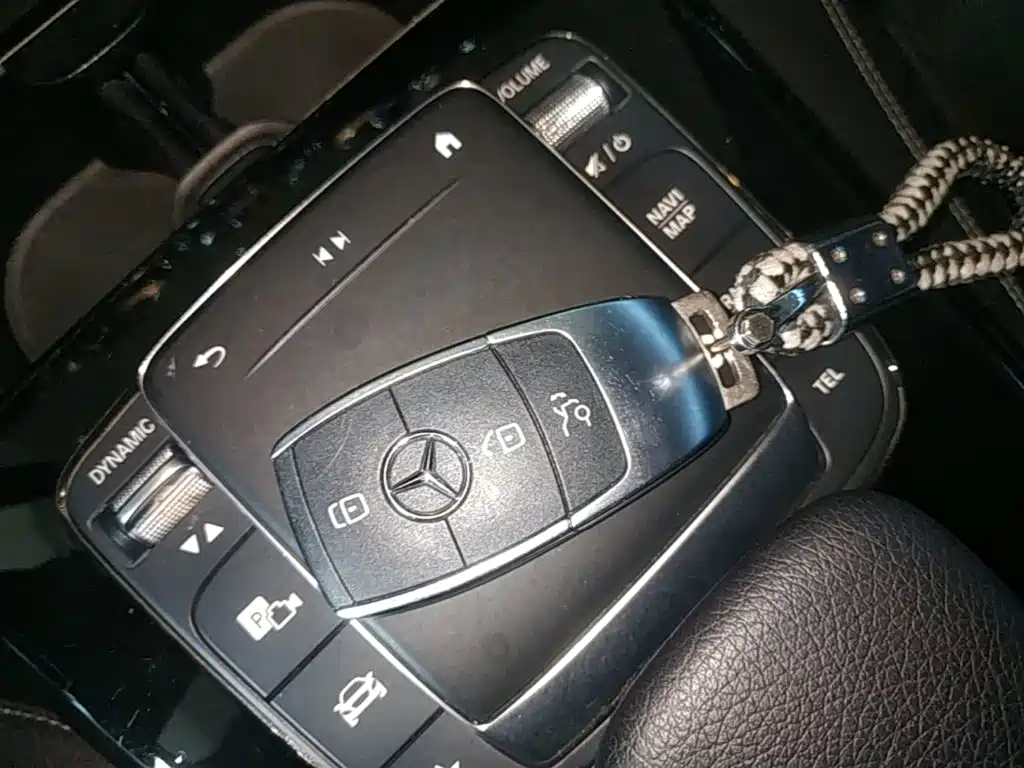 Mercedes-Benz A-Class — миниатюра 9