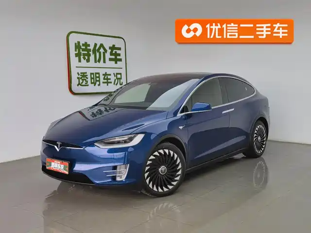 TESLA MODEL X 2020