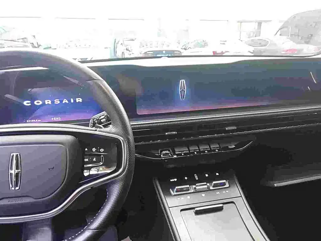 Lincoln Corsair — миниатюра 5