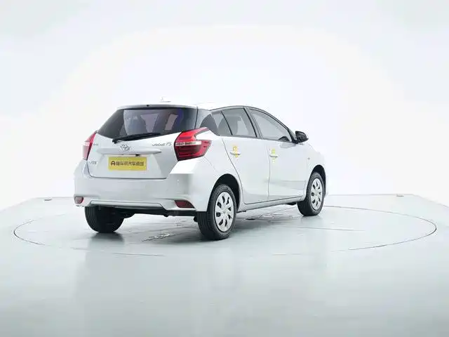 Toyota Vios FS — миниатюра 7