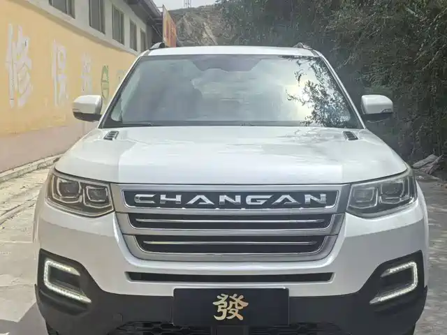 CHANGAN  CS95 2017