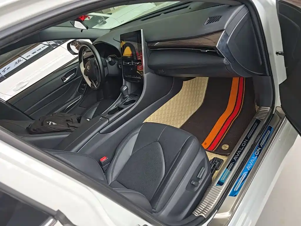 Toyota Avalon — миниатюра 25