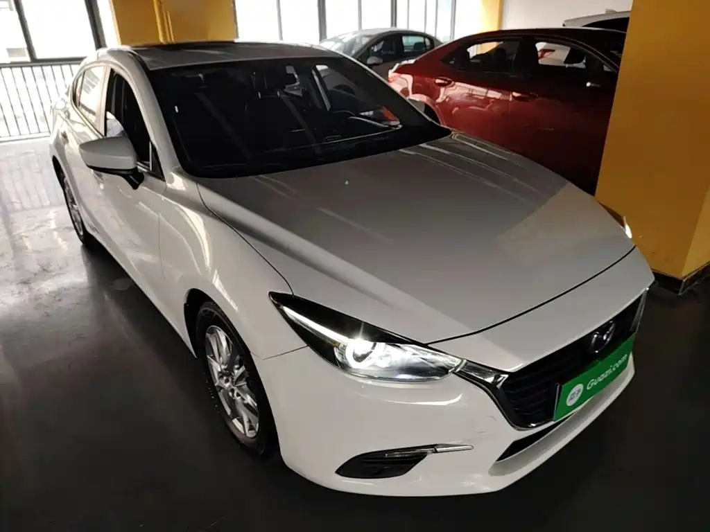 Mazda 3 Axela — миниатюра 4