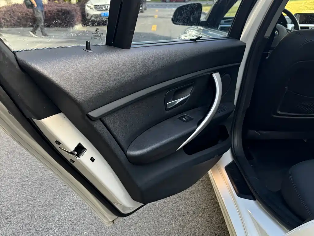 BMW 3 Series 3 2015 316Li Fashion