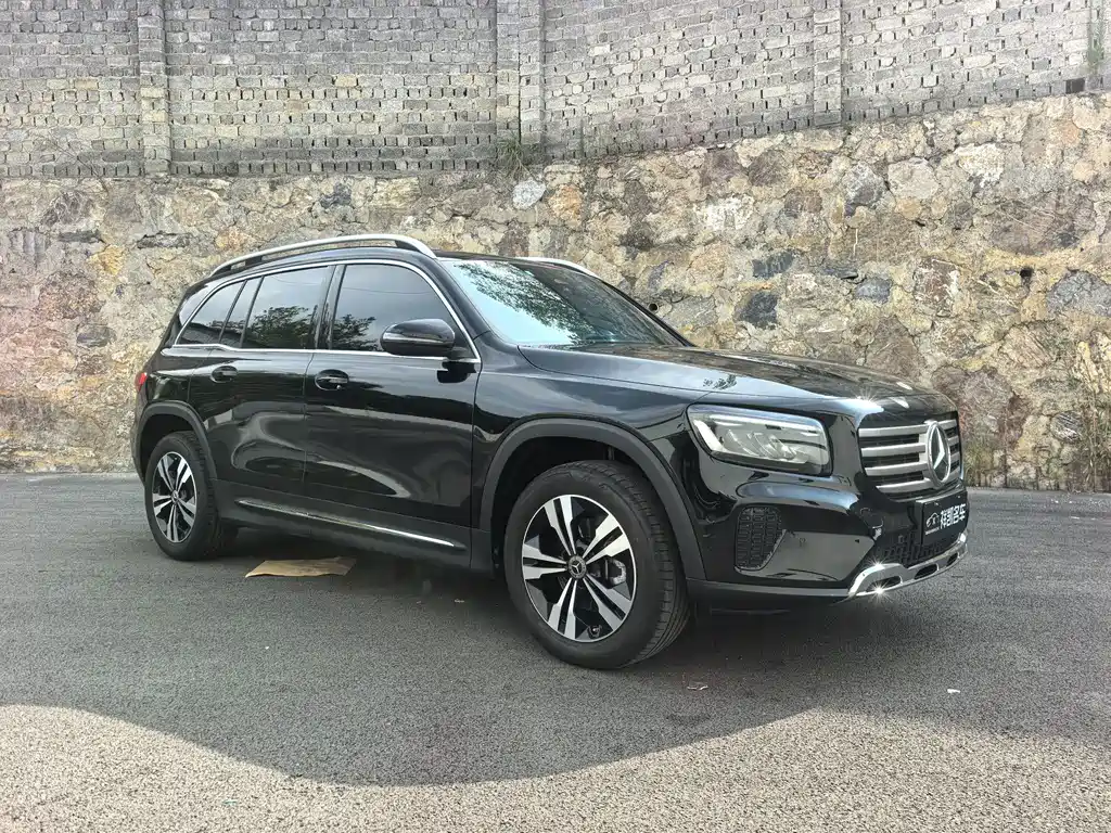 Mercedes-Benz GLB — миниатюра 3