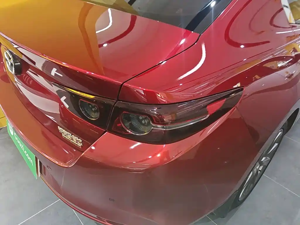 Mazda 3 Axela — миниатюра 8