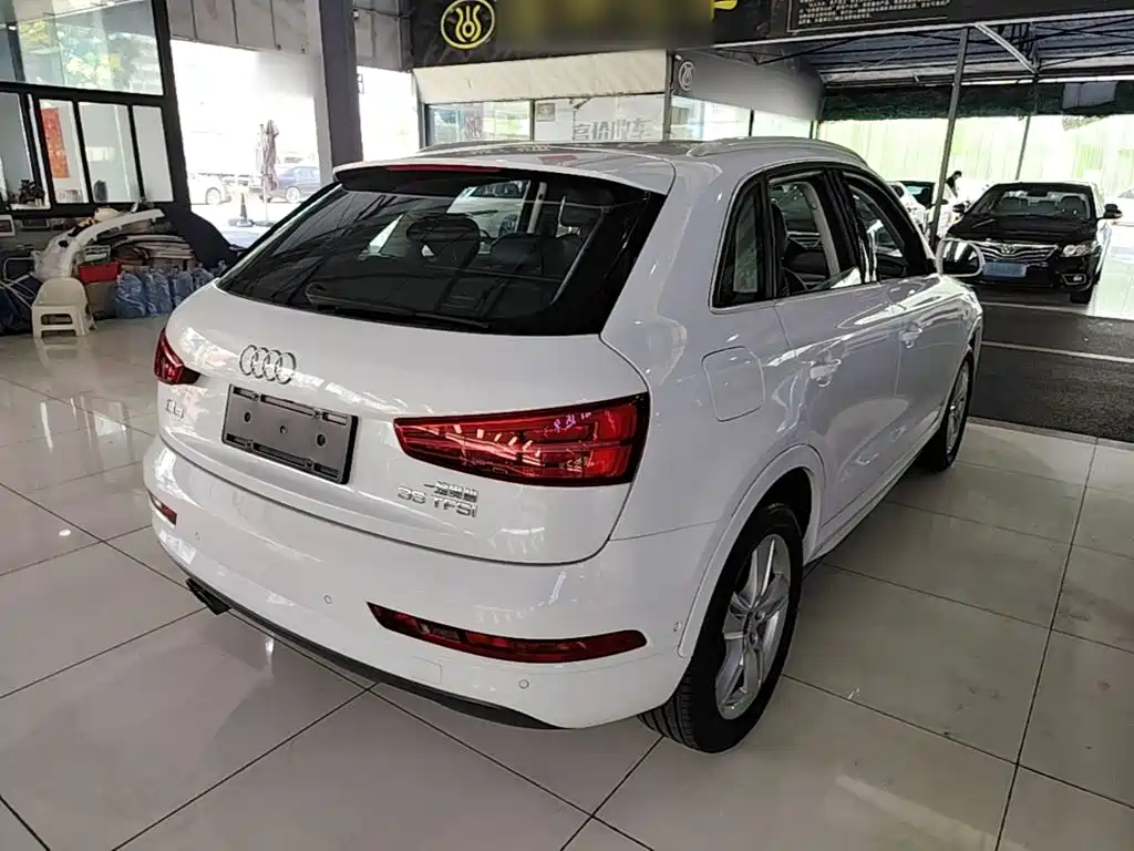Audi Q3 — миниатюра 7