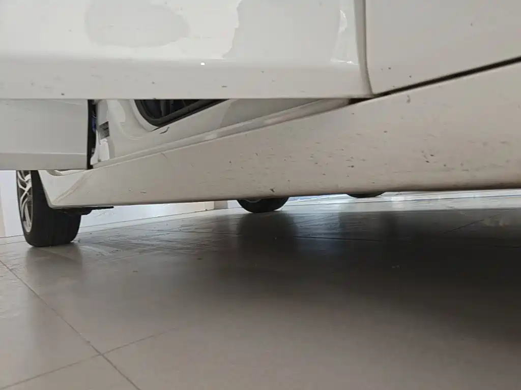 BMW 2 Series Active Tourer (Import) — миниатюра 21