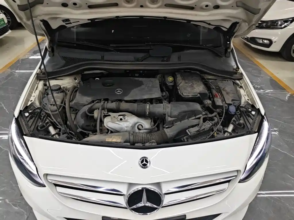 Mercedes-Benz B-Class — миниатюра 11